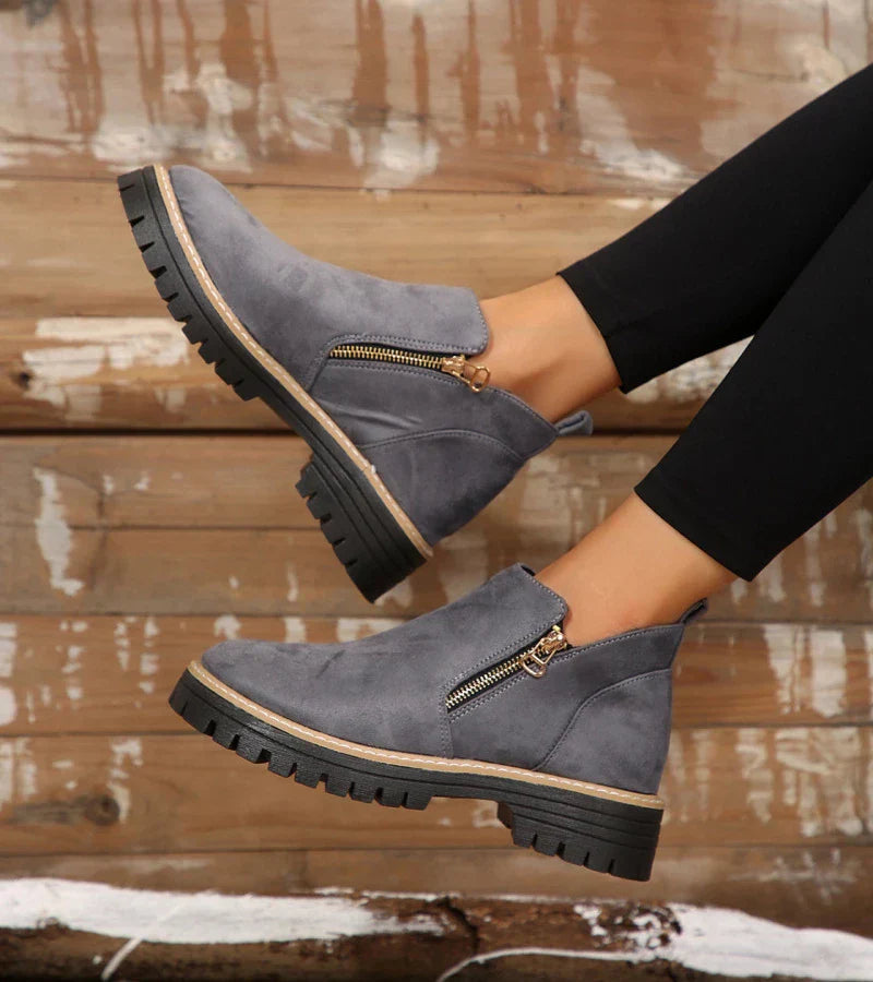 April - Elegant Ankle Boots