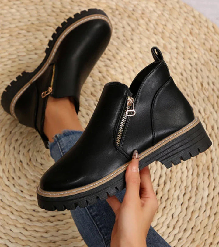 April - Elegant Ankle Boots