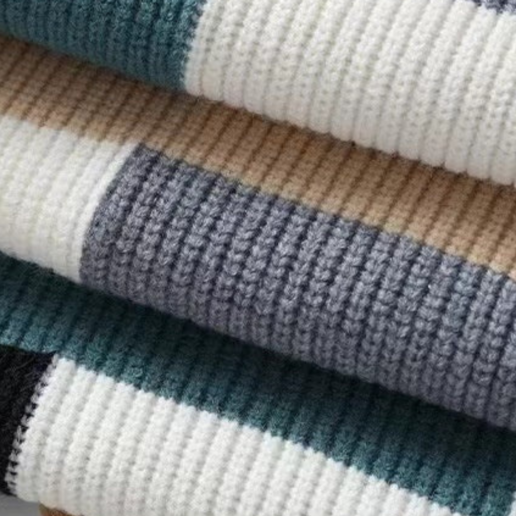 Levi - Sweater
