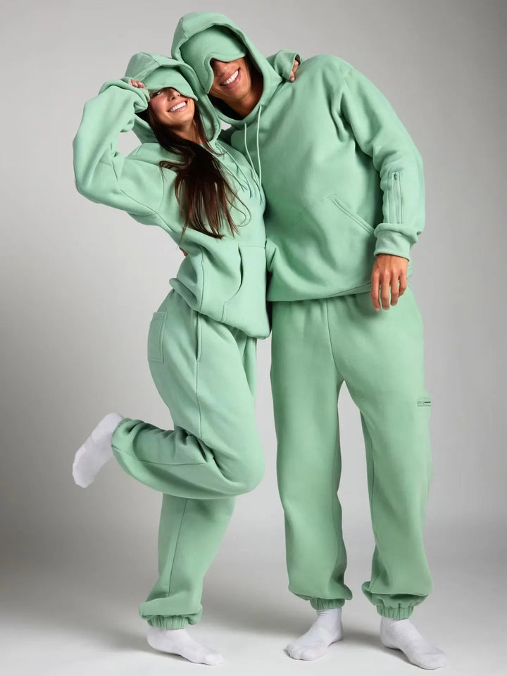 London - Unisex comfortable tracksuit