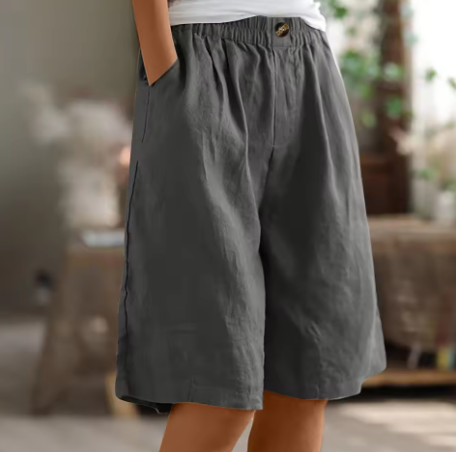 Mia – Relaxed and Stylish Shorts