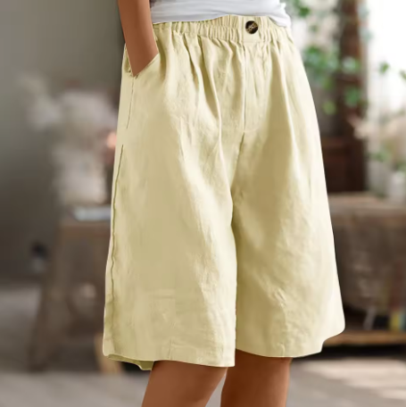 Mia – Relaxed and Stylish Shorts