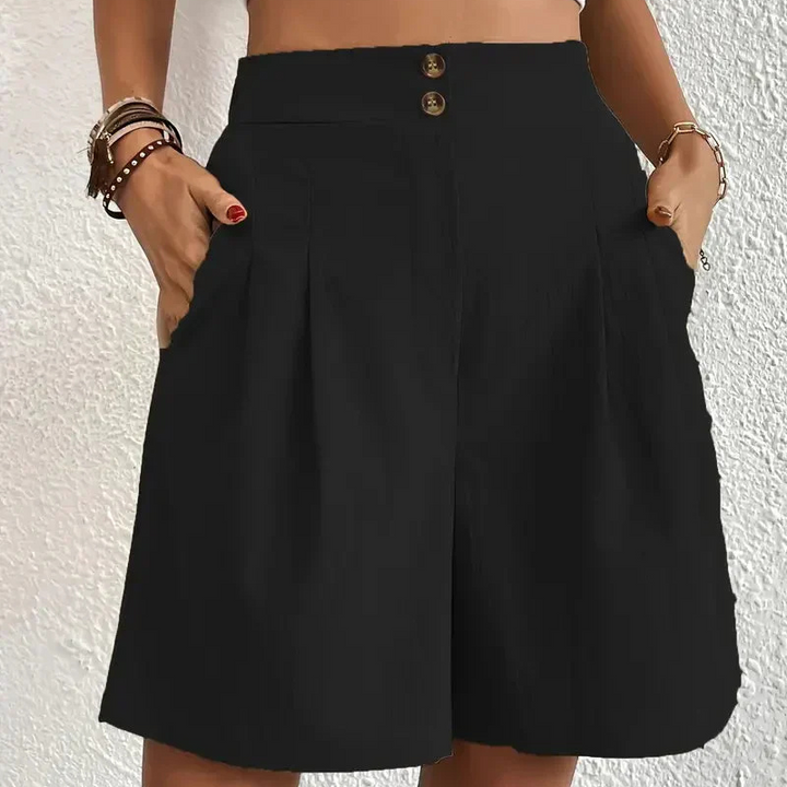 Mila - High-waisted shorts
