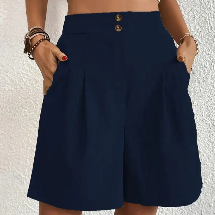 Mila - High-waisted shorts